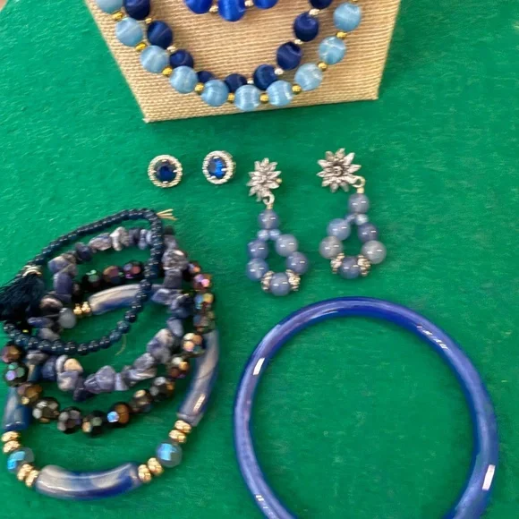 12 Blue Pieces Artisan and Vintage Jewelry Bundle - Picture 2 of 7